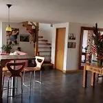 Cómoda habitación en el poblado